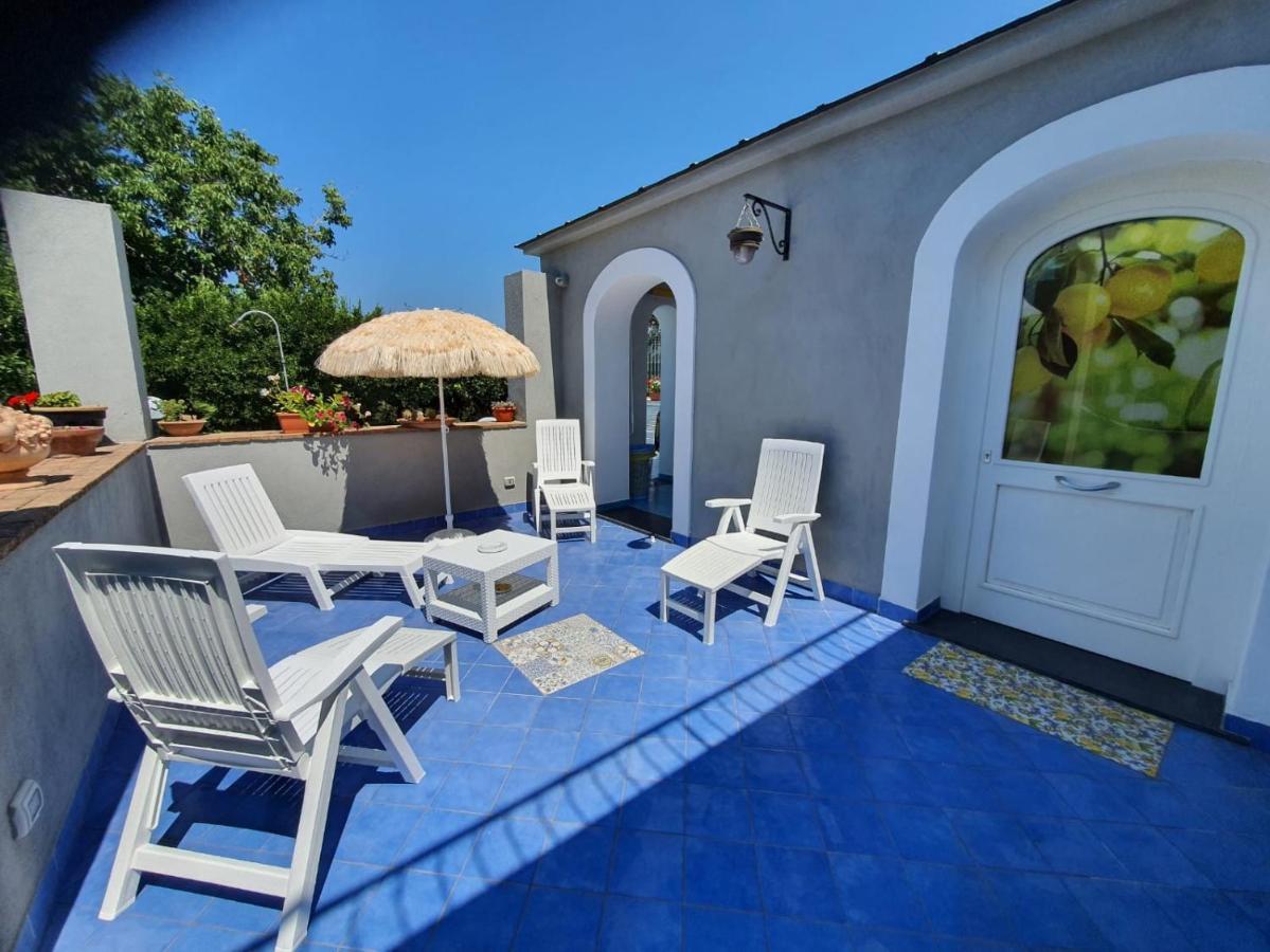 Casa Rossella Прочида